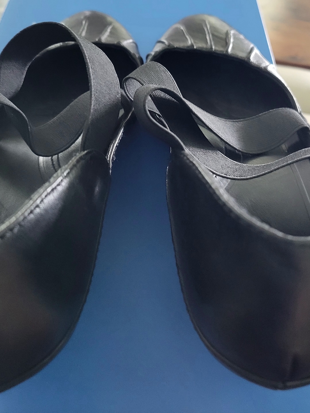 Nurture by Lamaze Black Cross-Strap Ballet Flats with Pleated Toe - Picture 4 of 4